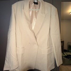 Women's Cream Blazer